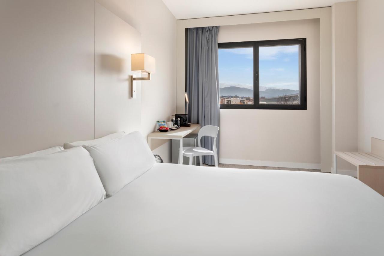 B&B Hotel Granada Estacion Eksteriør billede