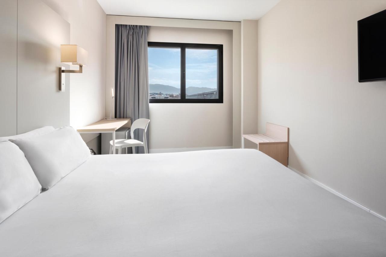 B&B Hotel Granada Estacion Eksteriør billede