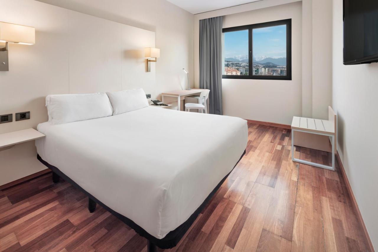 B&B Hotel Granada Estacion Eksteriør billede