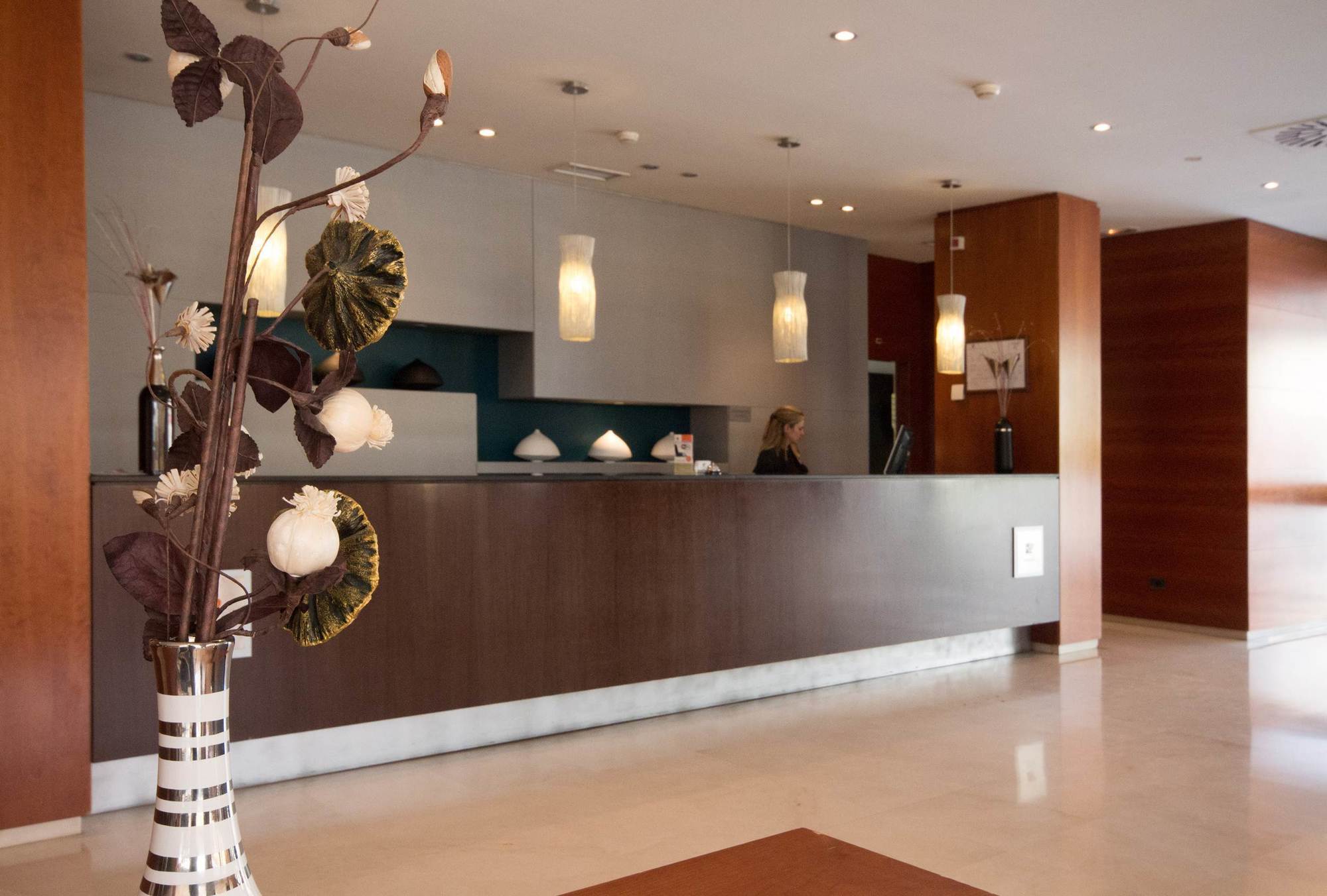 B&B Hotel Granada Estacion Eksteriør billede
